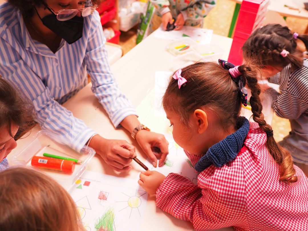 Jornada de puertas abiertas en el Liceo Francés de València Jornada de puertas abiertas en el Liceo Francés de València