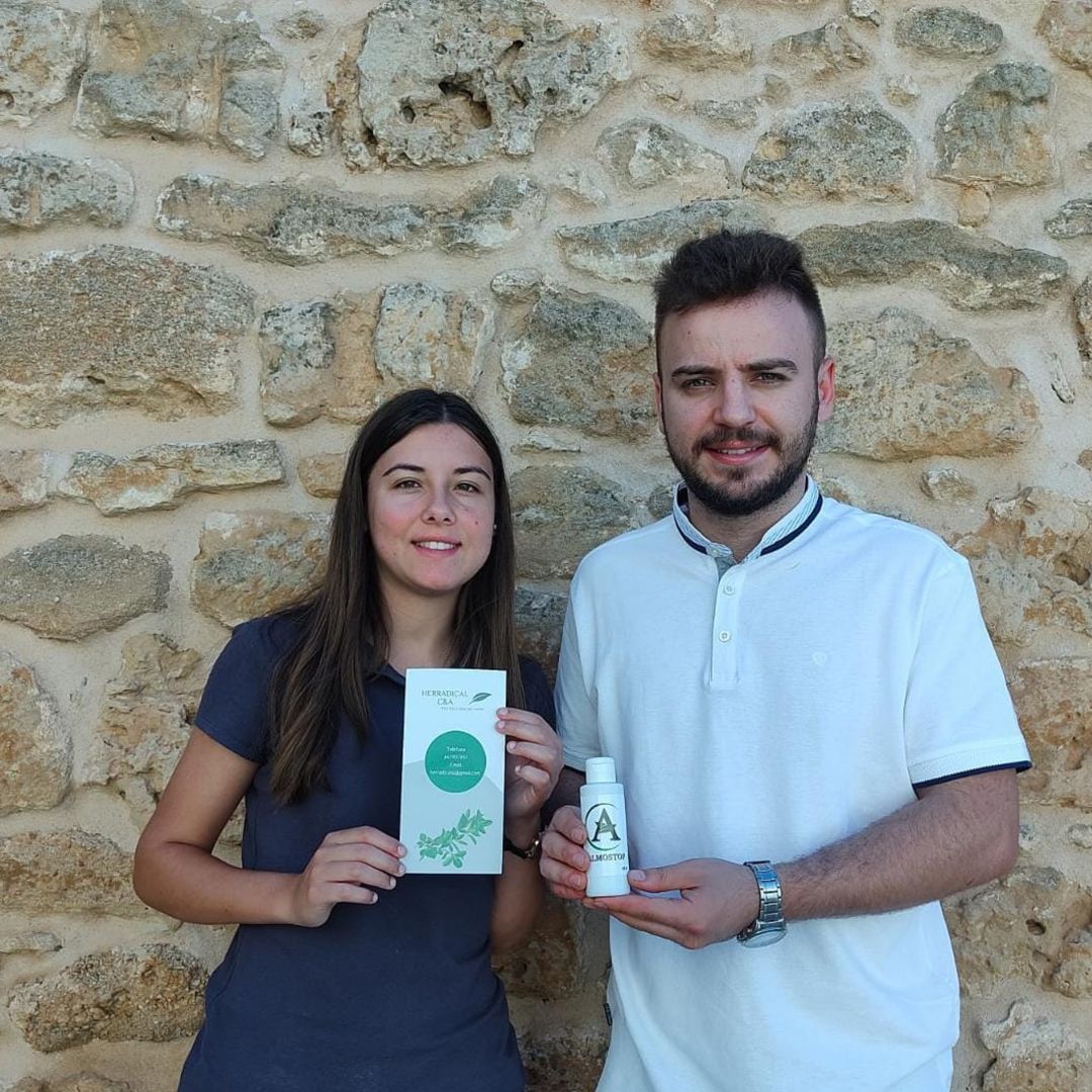 Carmen y Alberto, fundadores de 'Almostop' Carmen y Alberto, fundadores de 'Almostop'