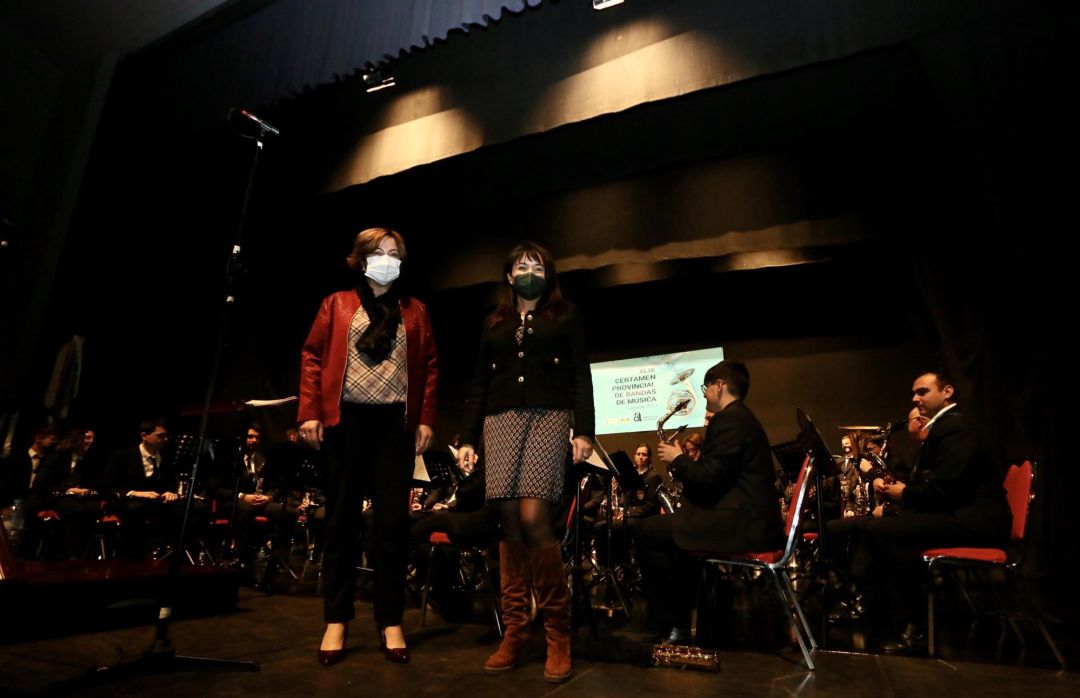 Societat Musical L'Illa de Benidorm gana el primer premio y mención de la 3ª Sección del Certamen Provincial
Societat Musical L'Illa de Benidorm gana el primer premio y mención de la 3ª Sección del Certamen Provincial