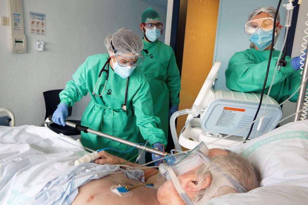 Un hospital en Castilla-La Mancha. Un hospital en Castilla-La Mancha.