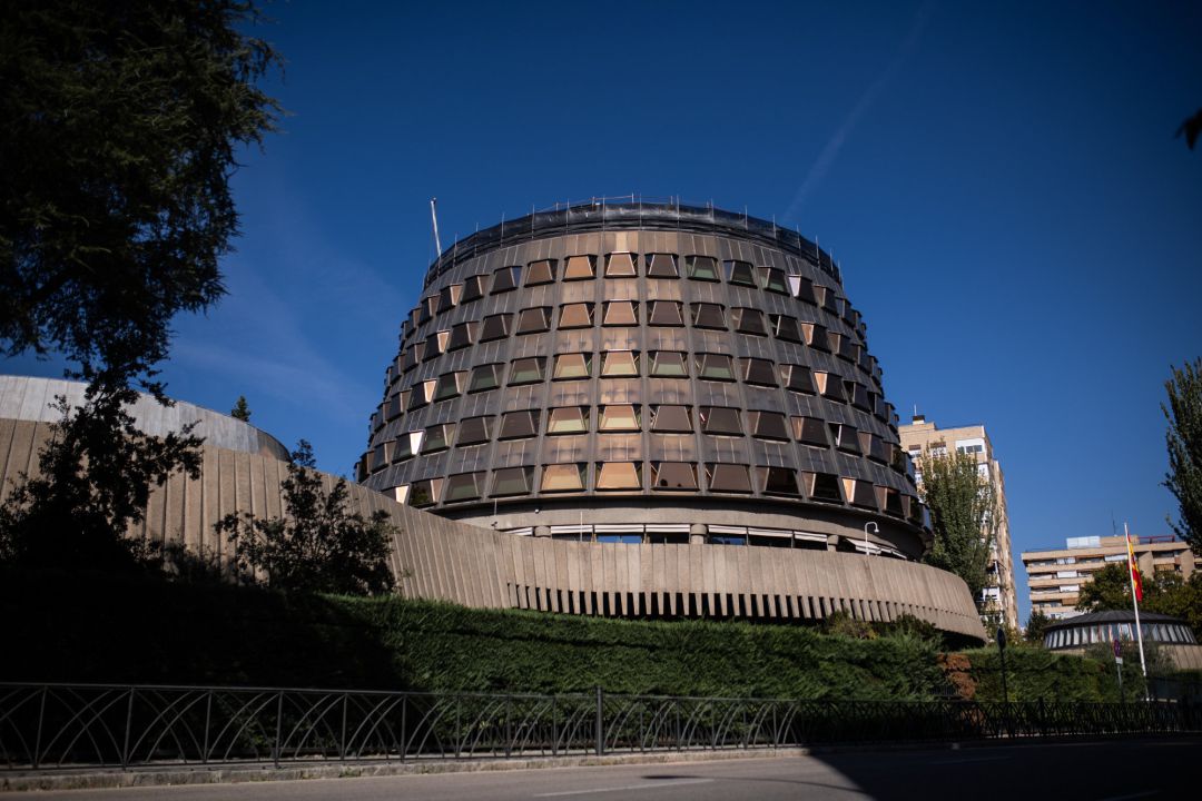 Fachada del Tribunal Constitucional. Fachada del Tribunal Constitucional.
