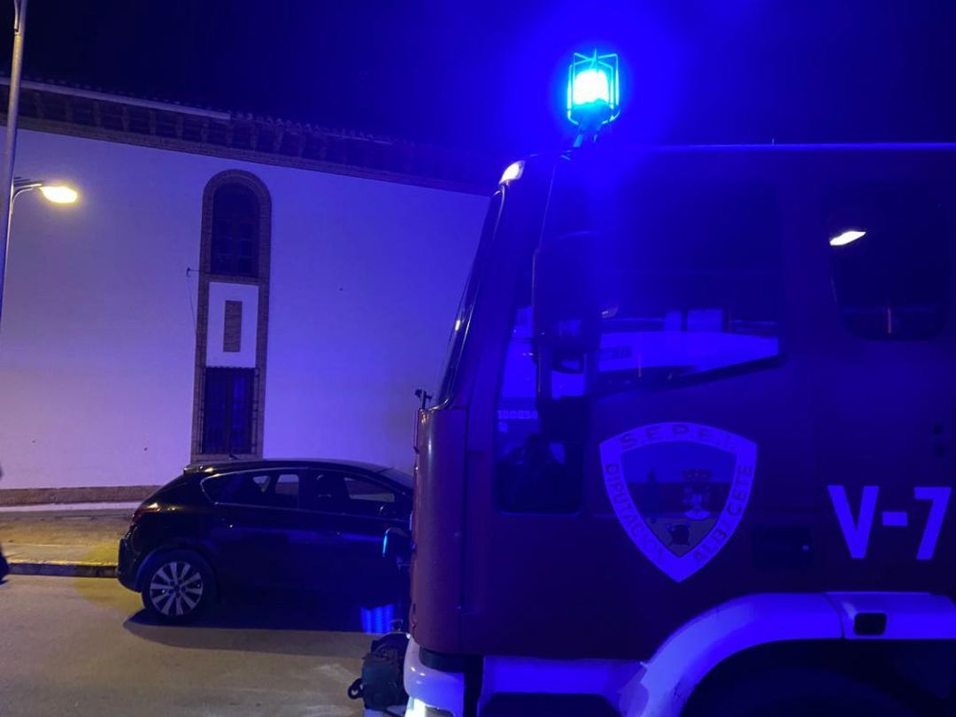Efectivos del SEPEI en el lugar de los hechos Efectivos del SEPEI en el lugar de los hechos