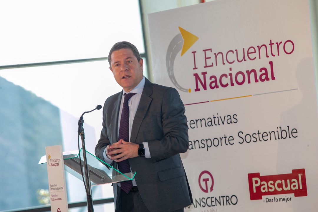 Emiliano García-Page, en el I Encuentro Nacional sobre alternativas de transporte sostenible celebrado hoy en Puertollano Emiliano García-Page, en el I Encuentro Nacional sobre alternativas de transporte sostenible celebrado hoy en Puertollano