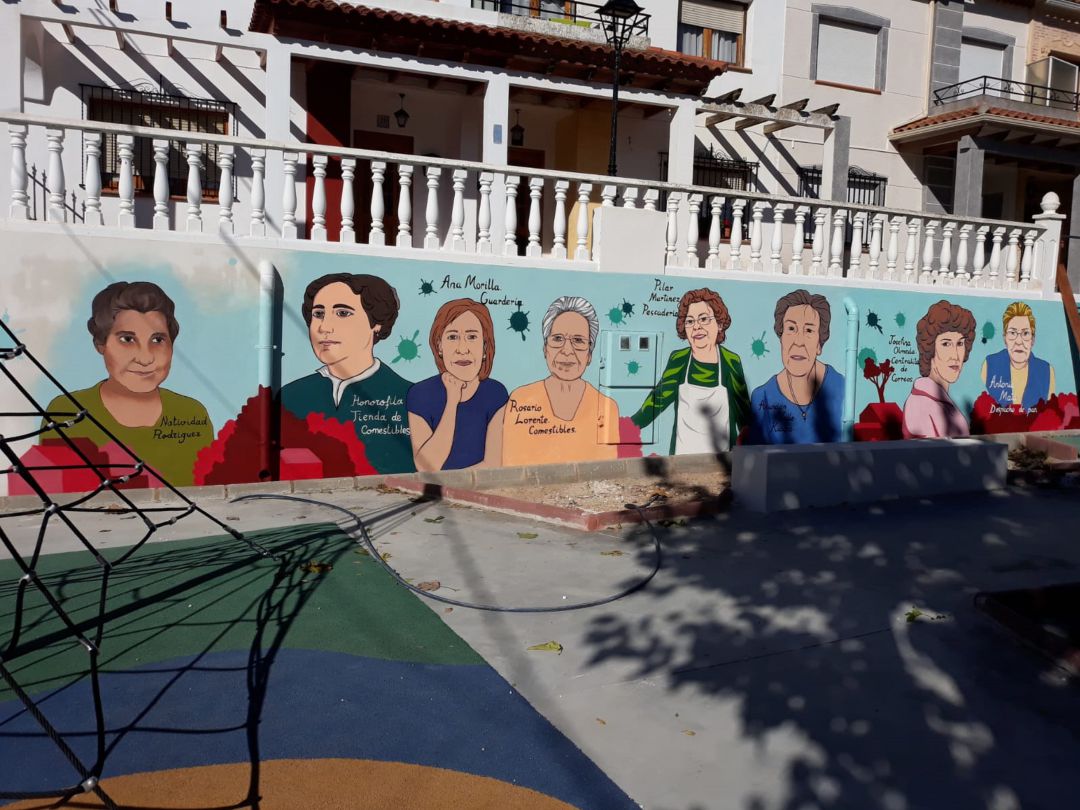 Mural homenaje a las mujeres emprendedoras Mural homenaje a las mujeres emprendedoras