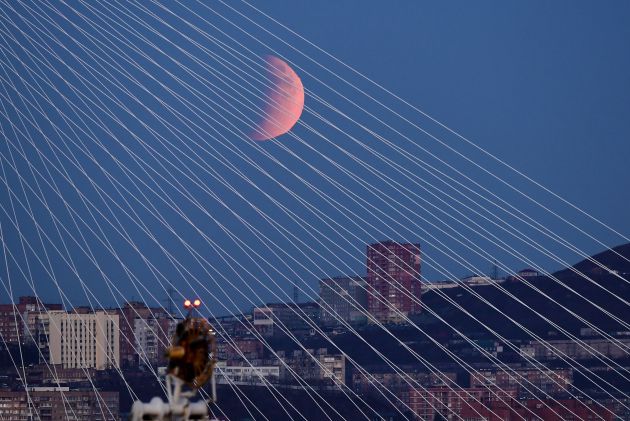 El eclipse, desde Vladivostok. El eclipse, desde Vladivostok.