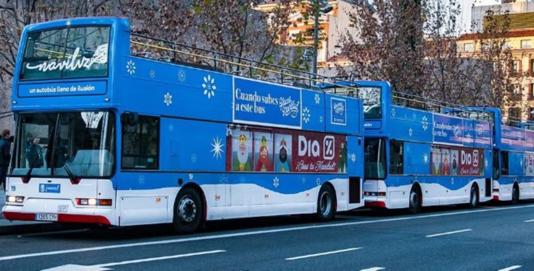 Un autobús de Naviluz. Archivo. Un autobús de Naviluz. Archivo.