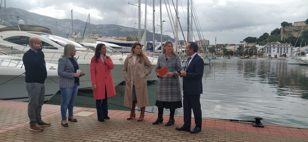 Diputados en Les Corts y concejales de Cs en el puerto de Dénia. Diputados en Les Corts y concejales de Cs en el puerto de Dénia.