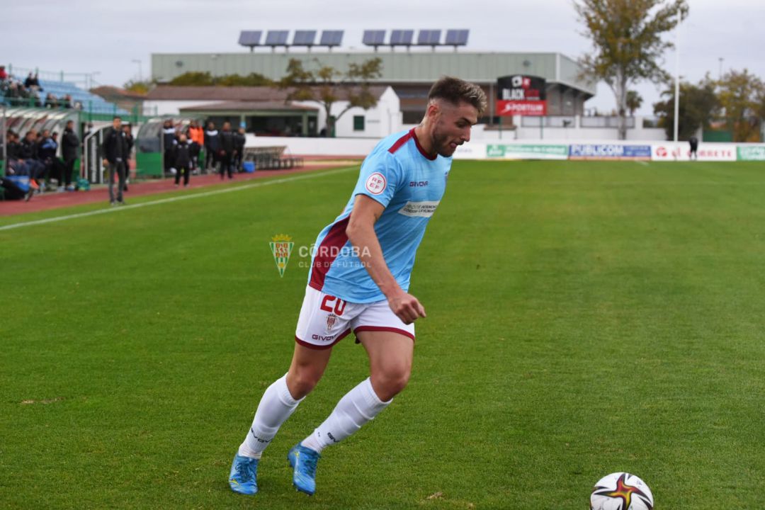 Casas en el partido ante el Villanovense Casas en el partido ante el Villanovense