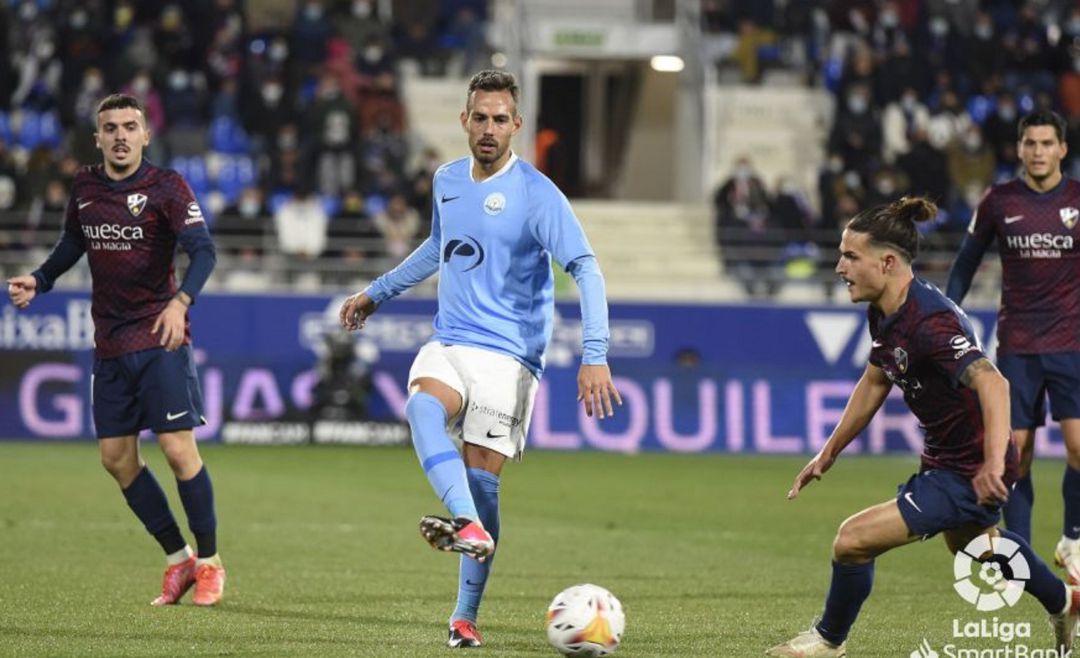 Manu Molina en un lance del partido Manu Molina en un lance del partido