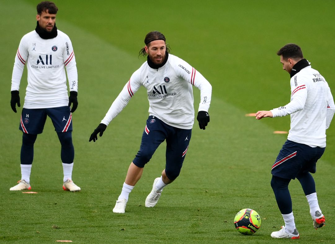 Sergio Ramos durante un entrenamiento con el PSG Sergio Ramos durante un entrenamiento con el PSG