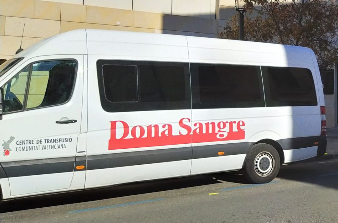 Campaña de donación de sangre del Centre de Transfusió de la Comunitat Valenciana y la Cadena SER Campaña de donación de sangre del Centre de Transfusió de la Comunitat Valenciana y la Cadena SER