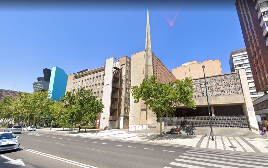 Parroquia del Carmen, en el Paseo María Agustín de Zaragoza Parroquia del Carmen, en el Paseo María Agustín de Zaragoza