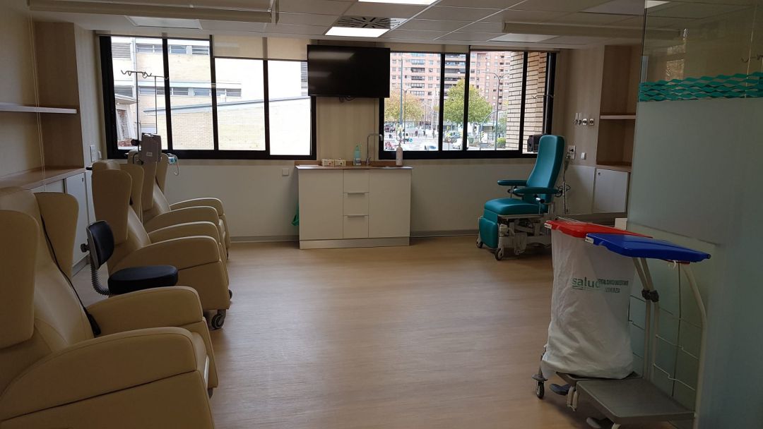 Instalaciones del nuevo hospital de día para enfermos crónicos en el Clínico de Zaragoza Instalaciones del nuevo hospital de día para enfermos crónicos en el Clínico de Zaragoza