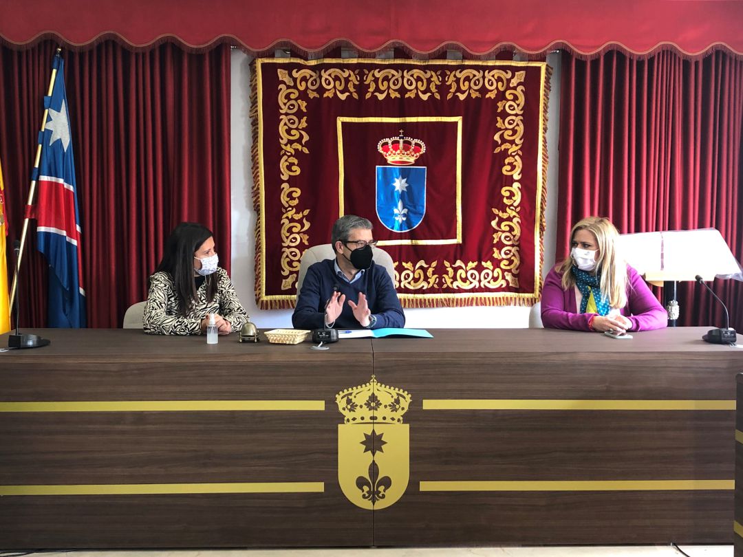 Visita a Motilla de la consejera de Bienestar Social y la delegada de la Junta en Cuenca Visita a Motilla de la consejera de Bienestar Social y la delegada de la Junta en Cuenca