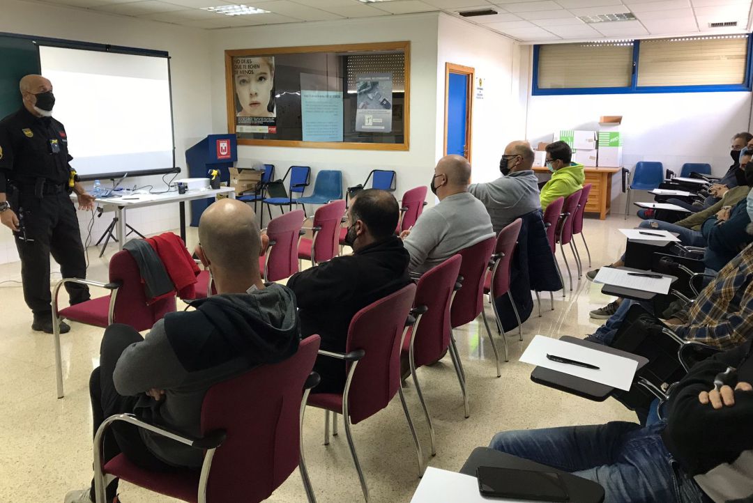 Formación de los agentes para el uso de los dispositivos Formación de los agentes para el uso de los dispositivos