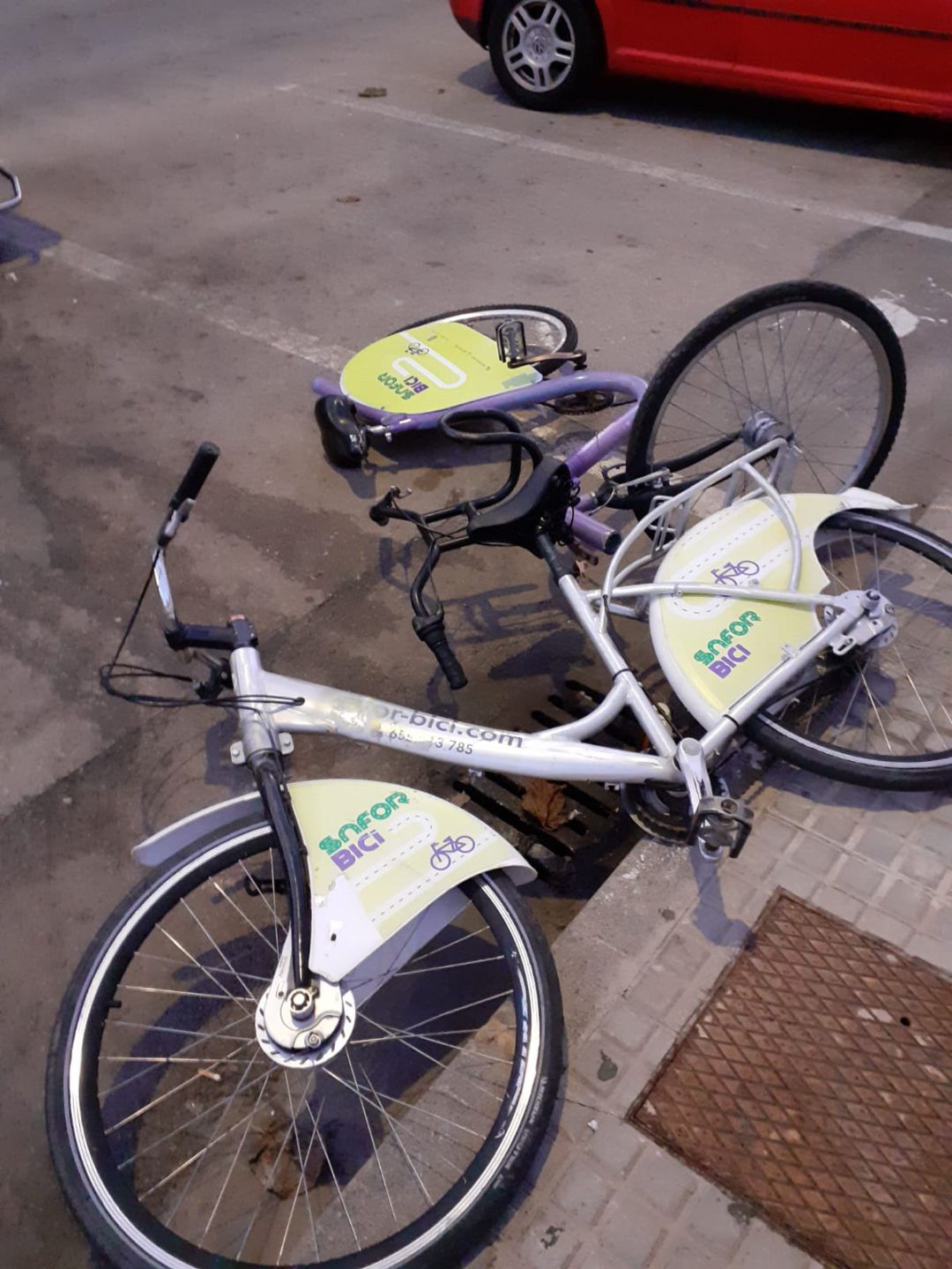 Una de las muchas denuncias sobre la situación de SaforBIci recibidas en el programa A Quien Corresponda Una de las muchas denuncias sobre la situación de SaforBIci recibidas en el programa A Quien Corresponda