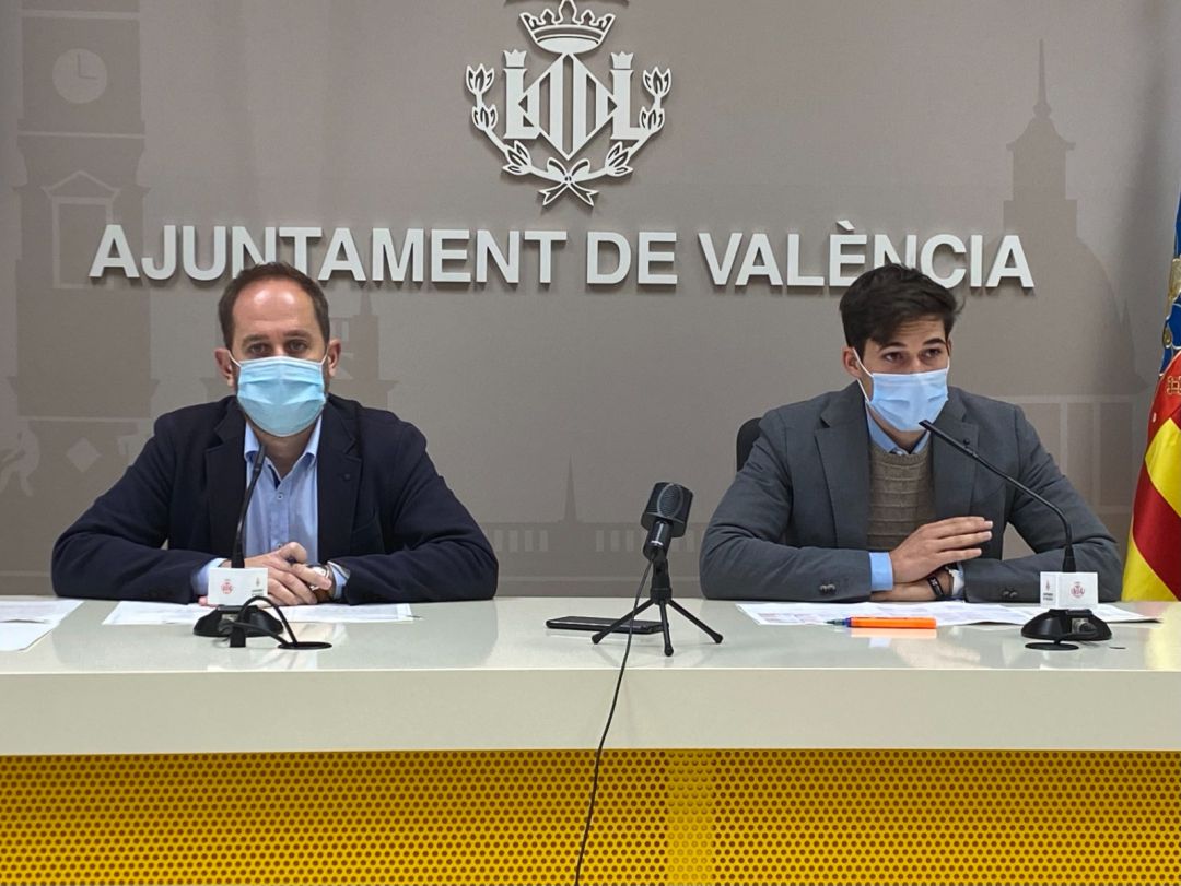 Aarón Cano, concejal de Protección Ciudadana, y Borja Sanjuán, concejal de Hacienda Aarón Cano, concejal de Protección Ciudadana, y Borja Sanjuán, concejal de Hacienda