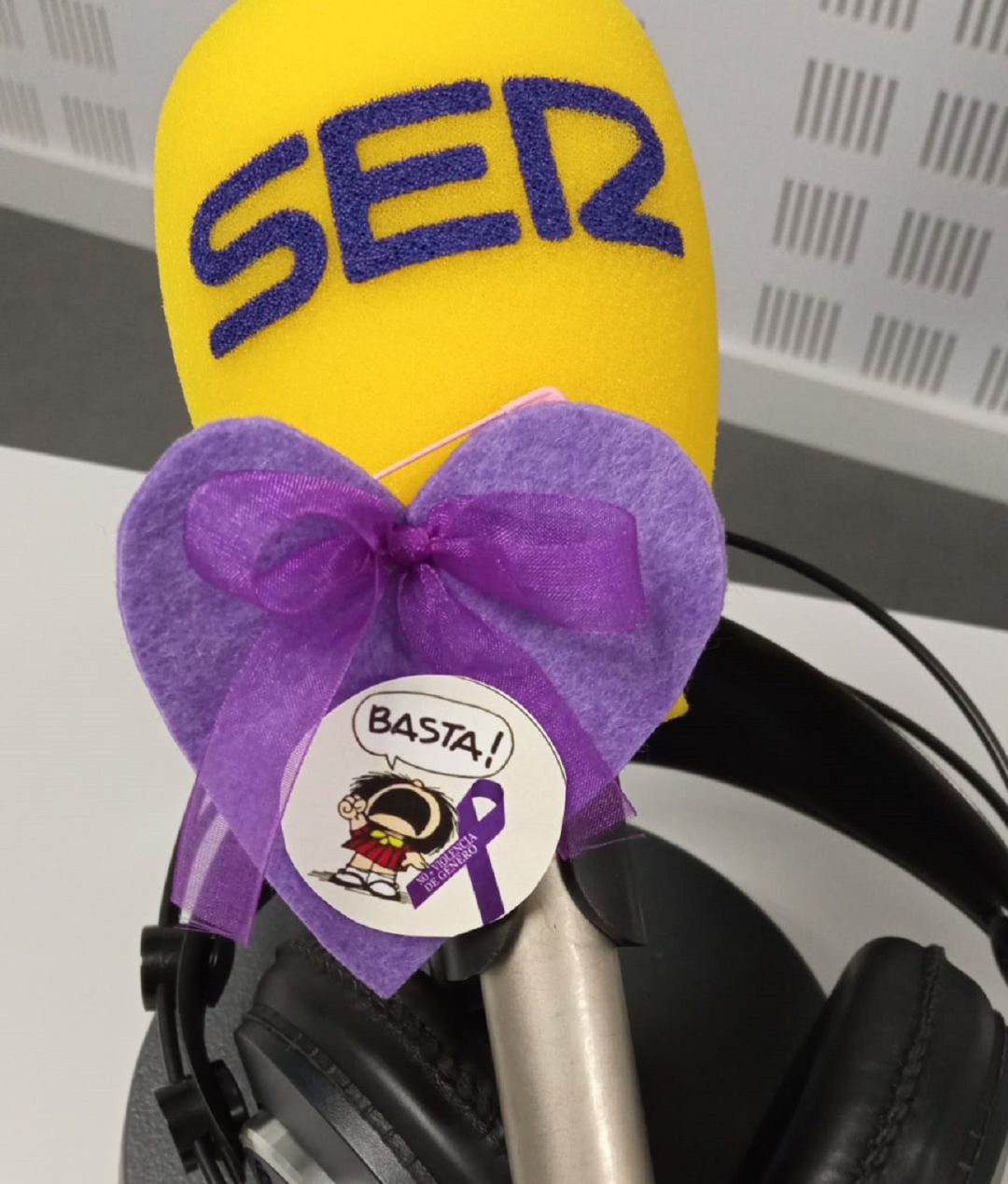 Radio Puertollano Cadena SER, siempre contra la violencia de género Radio Puertollano Cadena SER, siempre contra la violencia de género