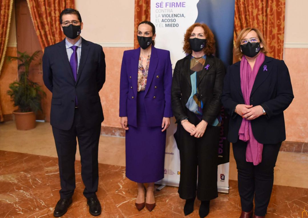 José Manuel Caballero, Eva María Masías, María Ángeles Herreros y Carmen Teresa Olmedo José Manuel Caballero, Eva María Masías, María Ángeles Herreros y Carmen Teresa Olmedo