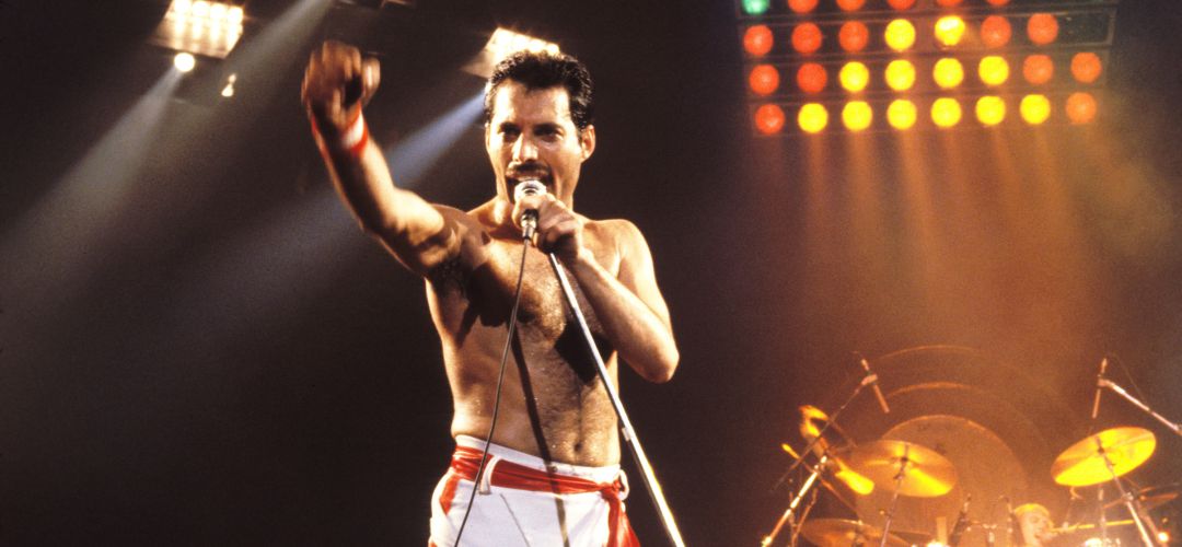 Freddie Mercury, cantante de Queen, durante una de sus actuaciones Freddie Mercury, cantante de Queen, durante una de sus actuaciones