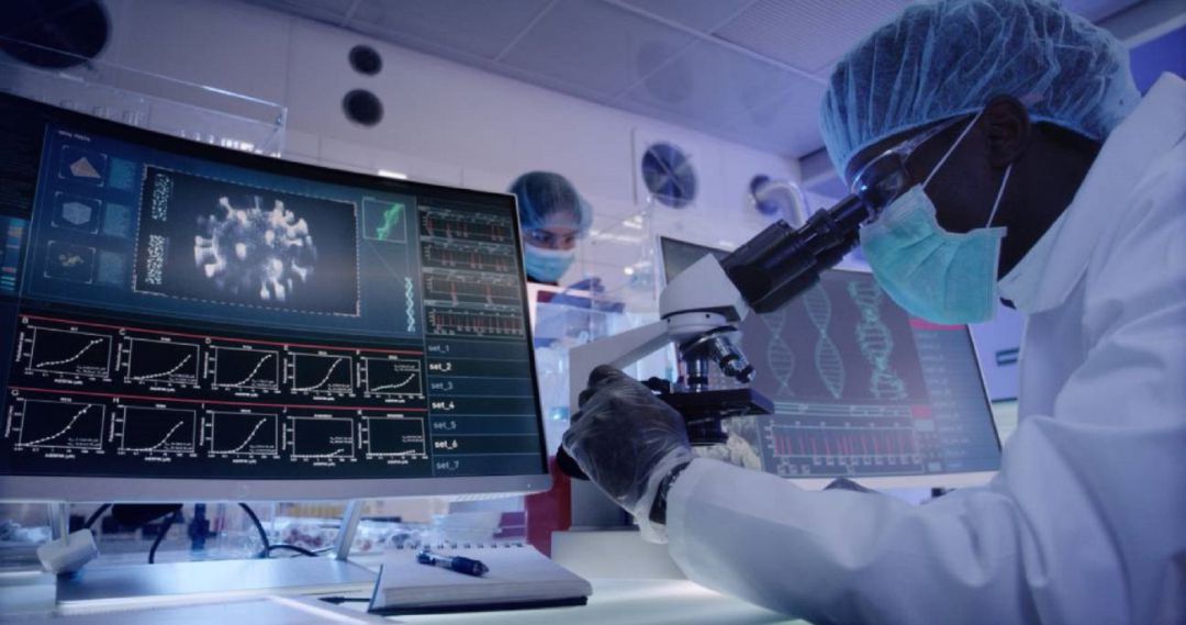 Científicos estudiando el coronavirus Científicos estudiando el coronavirus