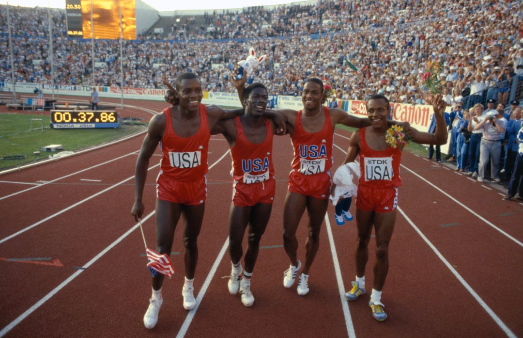 De izquierda a derecha, Carl Lewis, Emmit King, Willie Gault y Calvin Smith, en Helsinki De izquierda a derecha, Carl Lewis, Emmit King, Willie Gault y Calvin Smith, en Helsinki