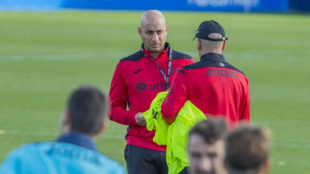 Nafti durante un entrenamiento Nafti durante un entrenamiento
