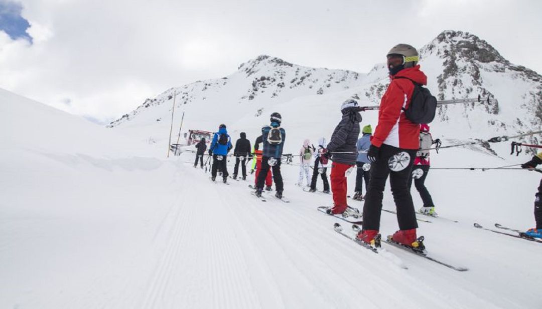Las pistas turolenses empiezan a recibir a los primeros deportistas Las pistas turolenses empiezan a recibir a los primeros deportistas