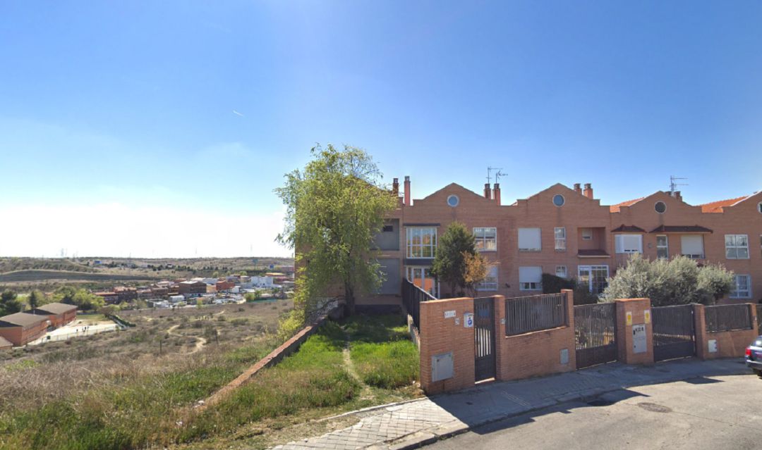 "Casa fantasma" en la calle Sofía de Coslada "Casa fantasma" en la calle Sofía de Coslada