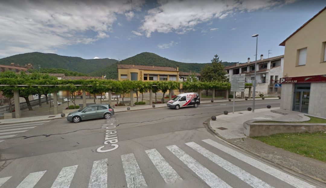 Ayuntamiento de Sant Joan les Fonts (Girona). Ayuntamiento de Sant Joan les Fonts (Girona).