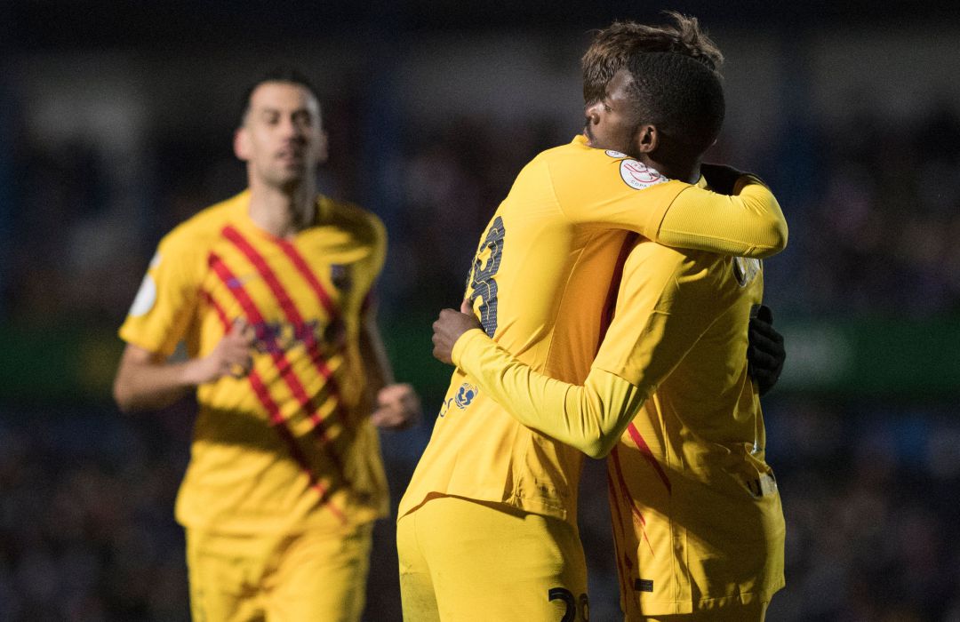 NIco González celebrando el tanto de Dembélé NIco González celebrando el tanto de Dembélé