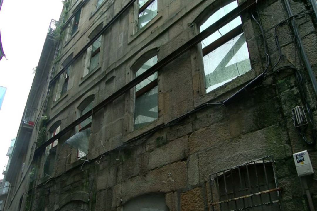 Edificio de la Rúa Real Edificio de la Rúa Real