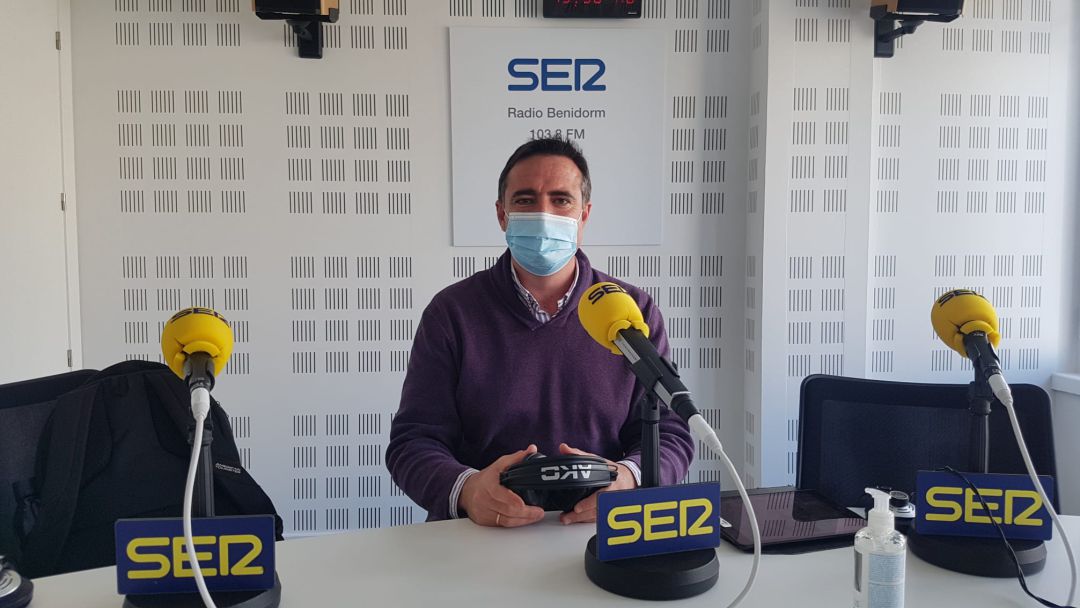 El director general de Turisme CV, Herick Campos, en los estudios de Radio Benidorm El director general de Turisme CV, Herick Campos, en los estudios de Radio Benidorm
