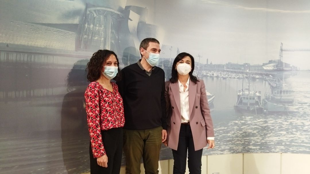 Nora Abete; actual concejala de Regeneración Urbana; Goyo Zurro, secretario de Política Institucional de PSE-EE, y Yolanda Diez, concejala de Salud y Consumo Nora Abete; actual concejala de Regeneración Urbana; Goyo Zurro, secretario de Política Institucional de PSE-EE, y Yolanda Diez, concejala de Salud y Consumo
