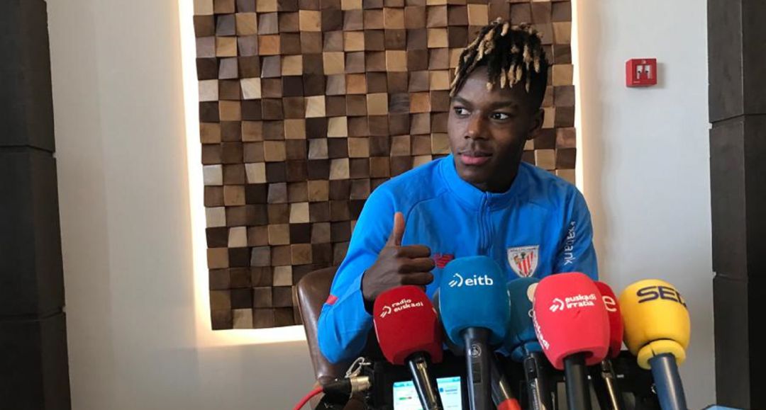 Nico Williams, durante la rueda de prensa en el hotel de concentración del Athletic en Riad Nico Williams, durante la rueda de prensa en el hotel de concentración del Athletic en Riad