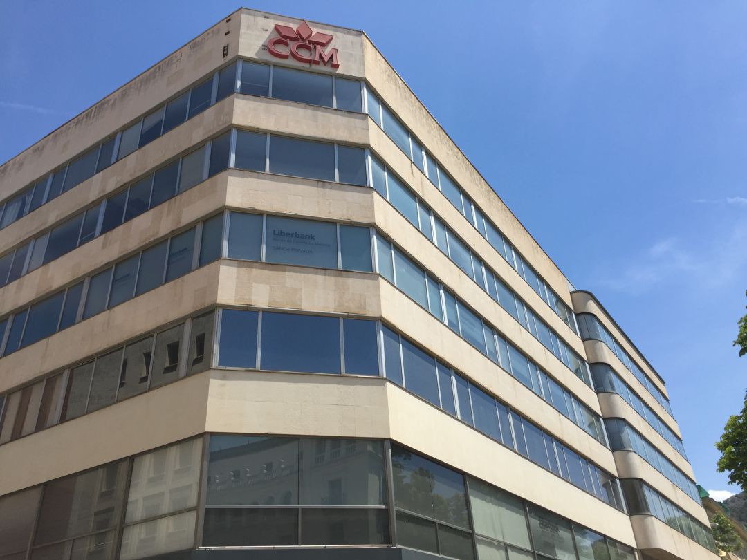 Sede de Unicaja Banco en Cuenca Sede de Unicaja Banco en Cuenca