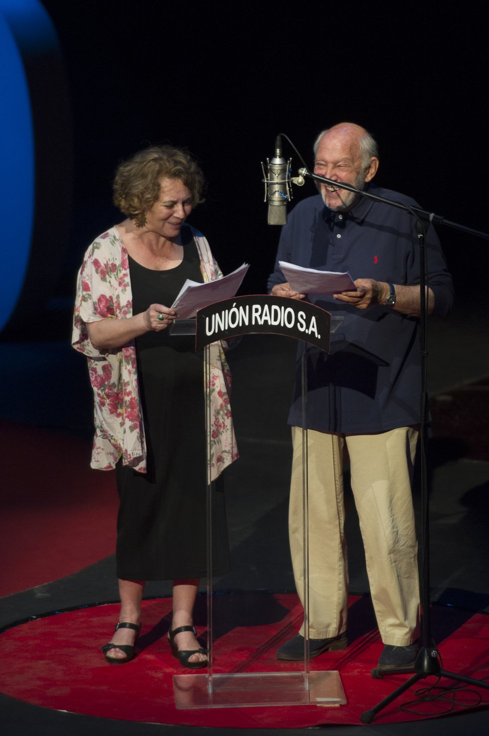 El radioteatro no podía faltar, y como muestra la adaptación realizada por la app Storywalker de Copacabana, de Alfredo Sanzol, con los actores Gema Muñoz y Álvaro de Luna.