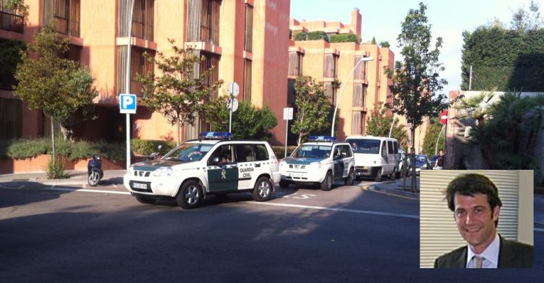 La Guardia Civil, a las puertas del domicilio de Jordi Sumarroca
