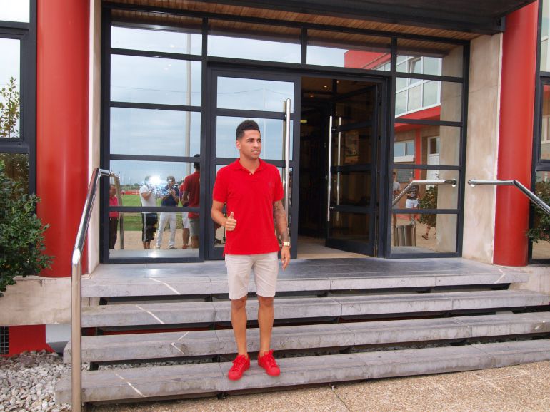 Omar Mascarell, esta tarde en la Escuela de Fútbol de Mareo