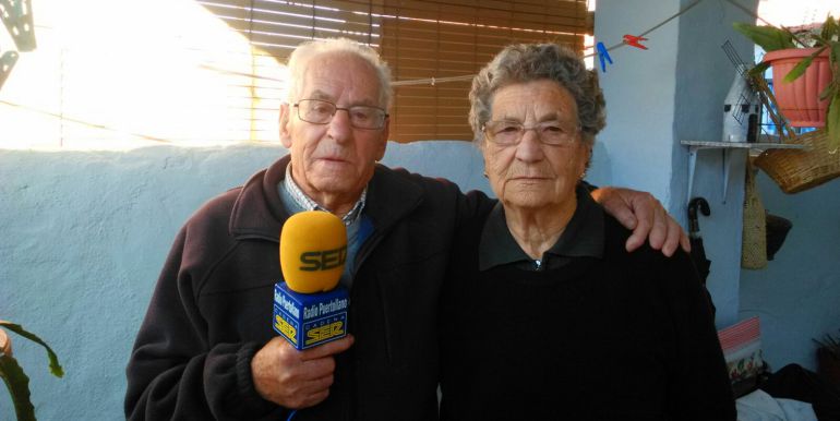 Bernardo Zamora y su esposa