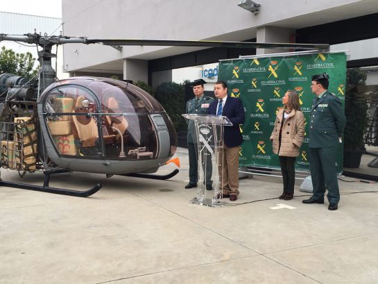 La Guardia Civil interviene dos helicópteros y 615 kg de hachís