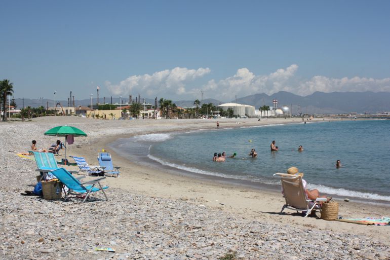 ALMASSORA: Tendrá una playa con zona para perros | Radio Castellón ...