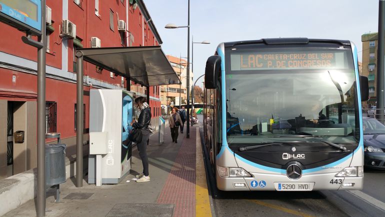 Autobús urbano de Granada