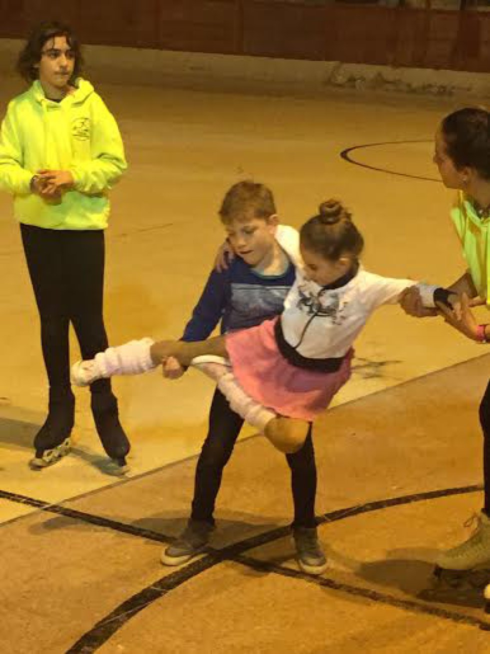 El equipo de Patinaje Artístico en Línea de Elche Patina acude a campeonatos en Las Rozas (Madrid), Toulouse (Francia) y Milán (Italia) El equipo de Patinaje Artístico en Línea de Elche Patina acude a campeonatos en Las Rozas (Madrid), Toulouse (Francia) y Milán (Italia)