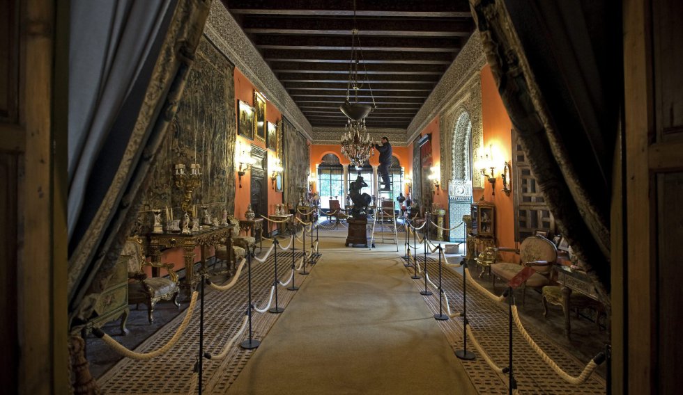 El salón de la Gitana, una de las estancias de la Casa Palacio de las Dueñas, la emblemática residencia de los Alba El salón de la Gitana, una de las estancias de la Casa Palacio de las Dueñas, la emblemática residencia de los Alba