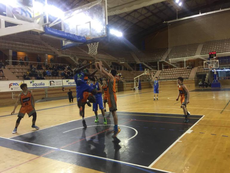 baloncesto masculino, juvenil El Fuenlabrada, campeón, en un festival de triples Radio baloncesto masculino, juvenil El Fuenlabrada, campeón, en un festival de triples Radio