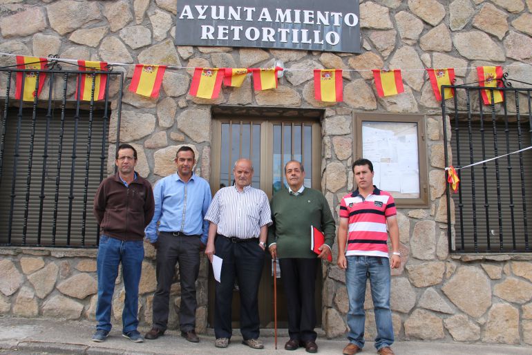 Día de la toma de posesión del alcalde Lorenzo Calderón (segundo por la derecha), y del resto de concejales el pasado mes de junio