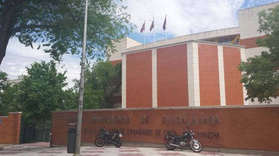 Selectividad en la Universidad de Alcalá de Henares.Campus de Guadalajara: Llega la hora de la verdad. 997 alumnos se examinan de Selectividad en Guadalajara