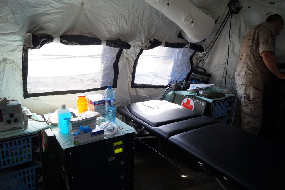 La base aérea cuenta con instalaciones médicas para el tratamiento de heridos La base aérea cuenta con instalaciones médicas para el tratamiento de heridos