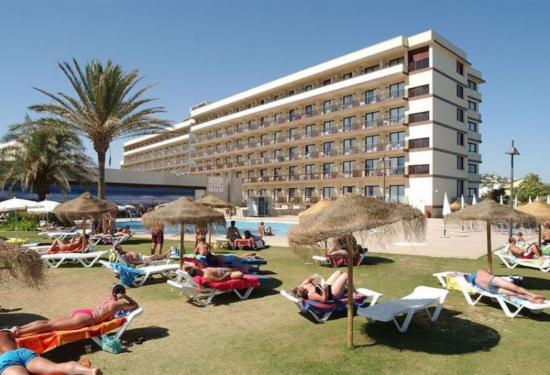 Сол 4. Hotel Costa del Sol Манта Манаби.